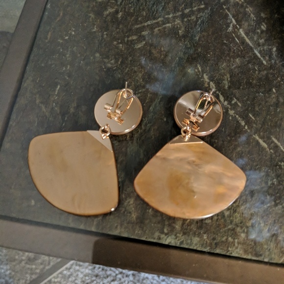 Zara tan statement earrings - Picture 6 of 8